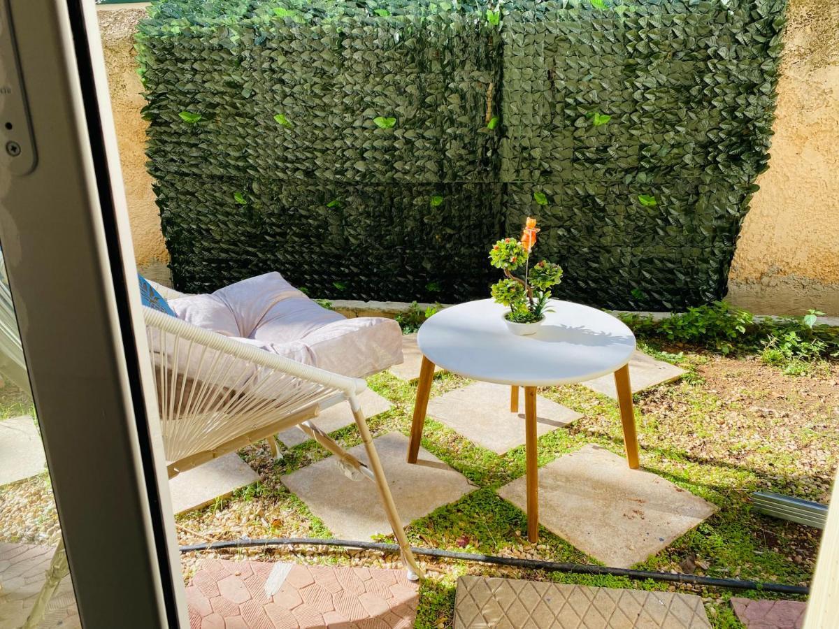 Cozy Apartment Near Sea アテネ エクステリア 写真